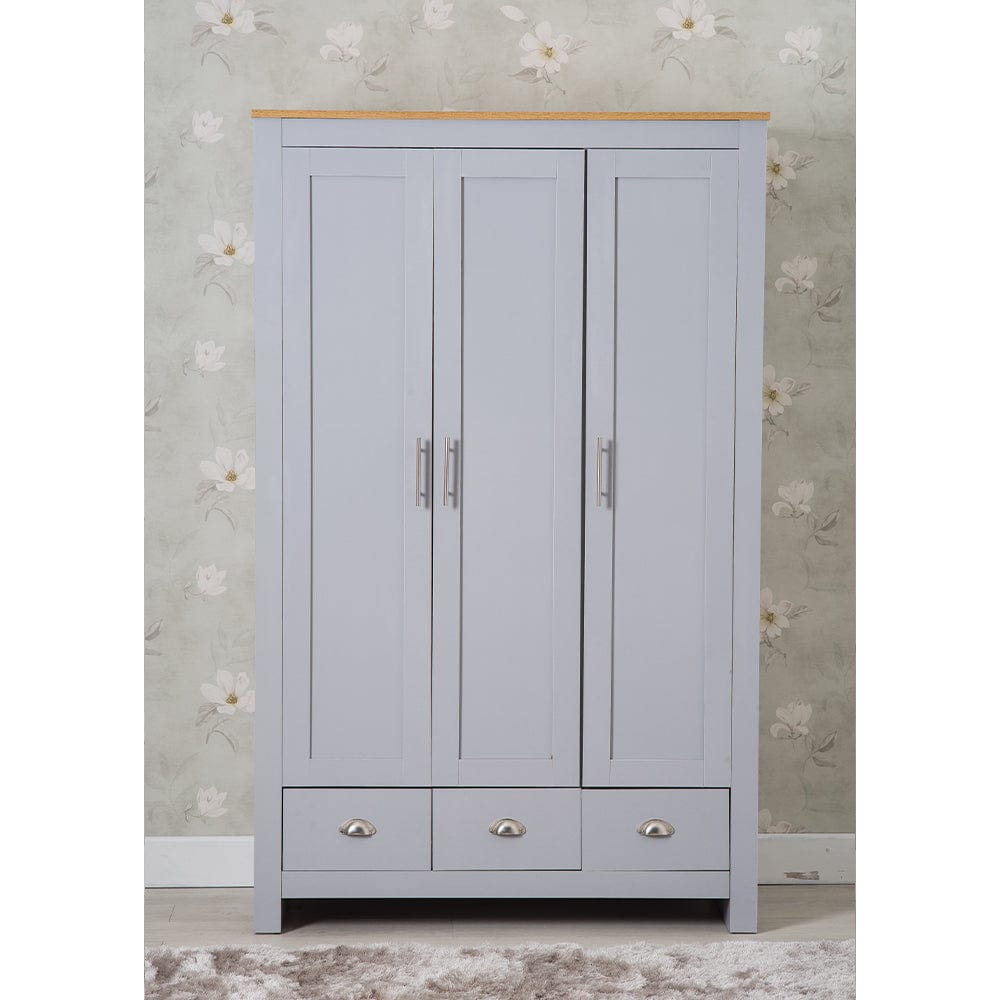 Heritage 3 Door 3 Drawer Wardrobe