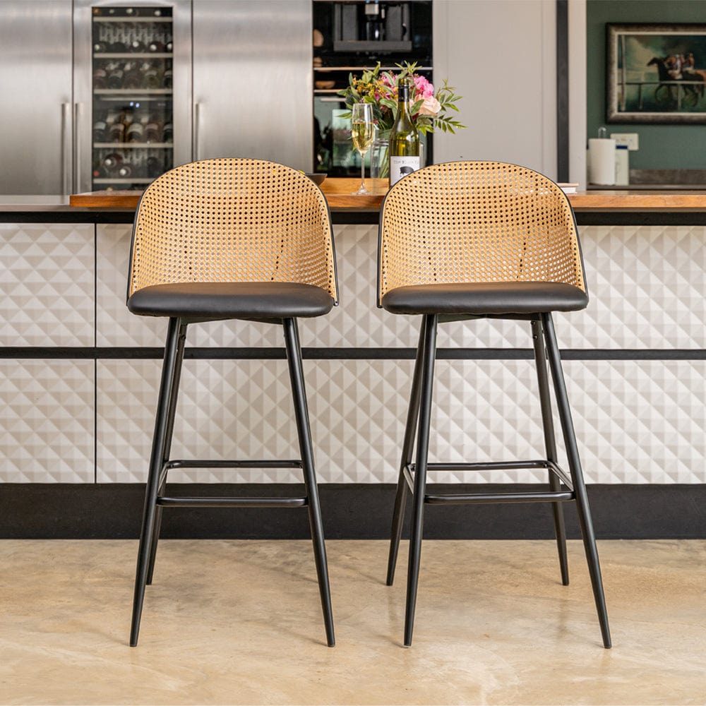 Set Of 2 Boho PE Rattan Bar Stool Bar Chairs With PU Or Boucle Upholstery