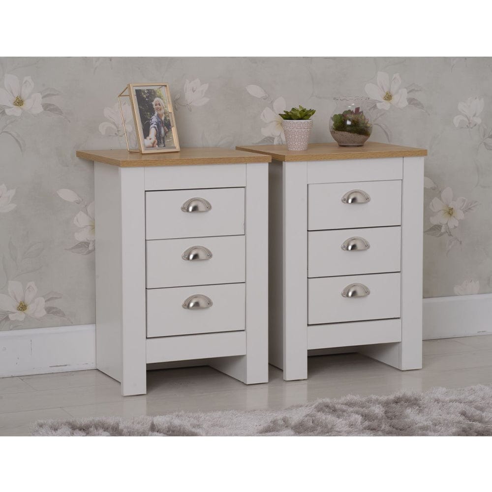 Set of 2 Heritage Bedside Tables Storage Cabinet