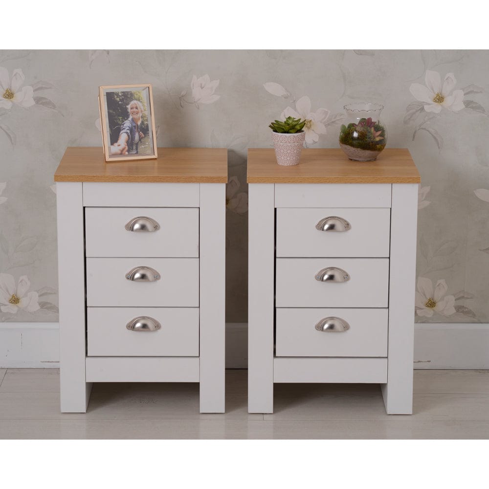 Heritage 3 Piece Chest and Bedside Tables Set In White