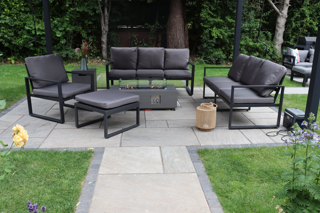 Nice Outdoor Aluminium 8 Seater Sofa Fire Pit Table Set With Stools