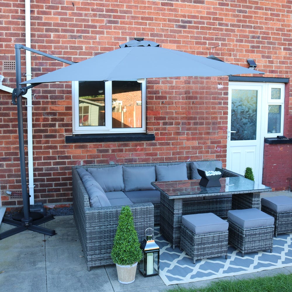 Roma 3M Solar LED Cantilever Parasol