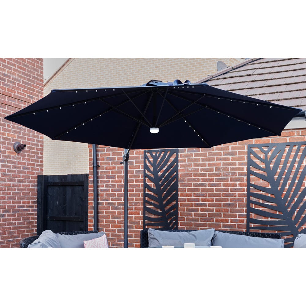 Roma 3M Solar LED Cantilever Parasol