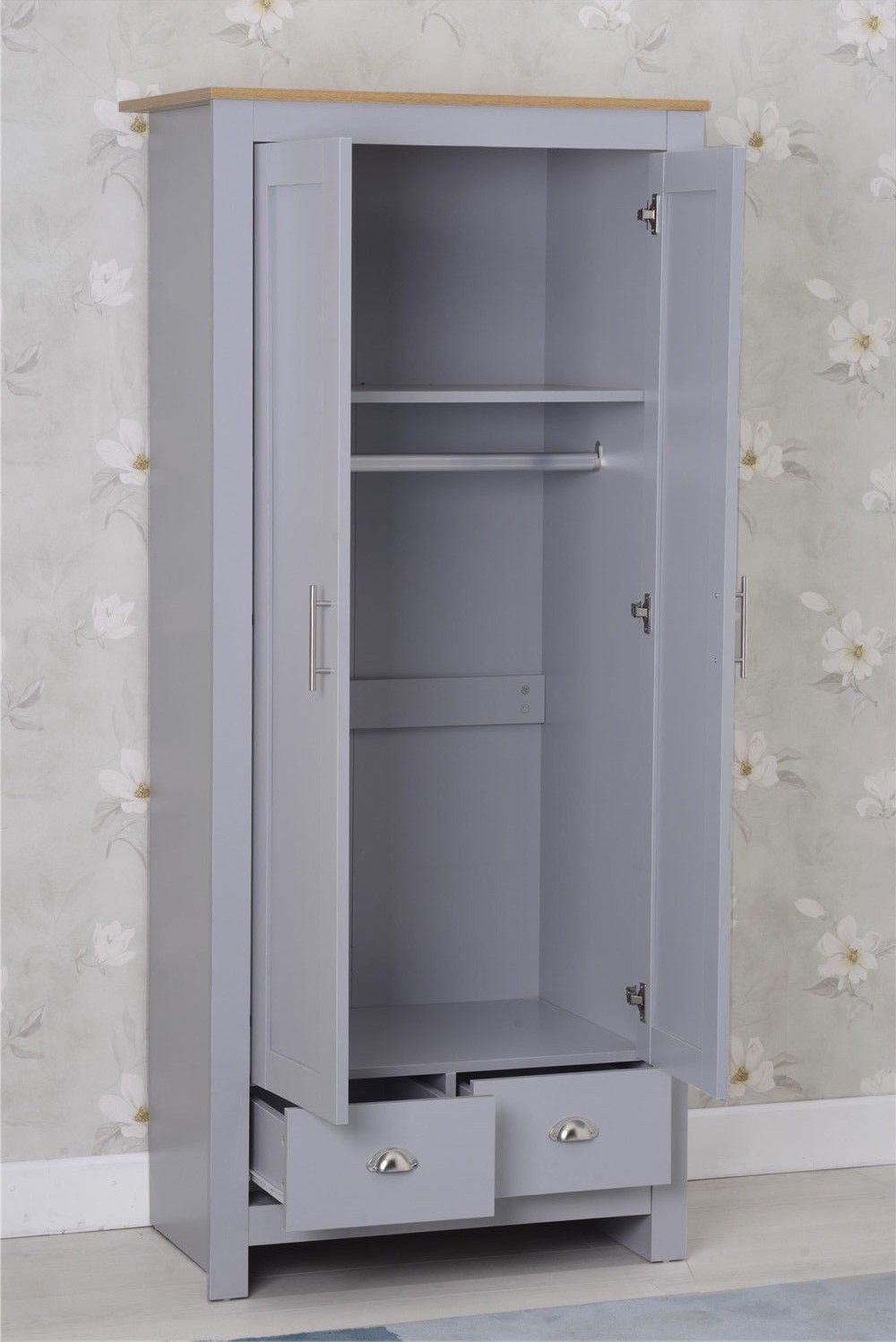 Heritage Set of Three Bedroom Piece with Grey and Oak Finish